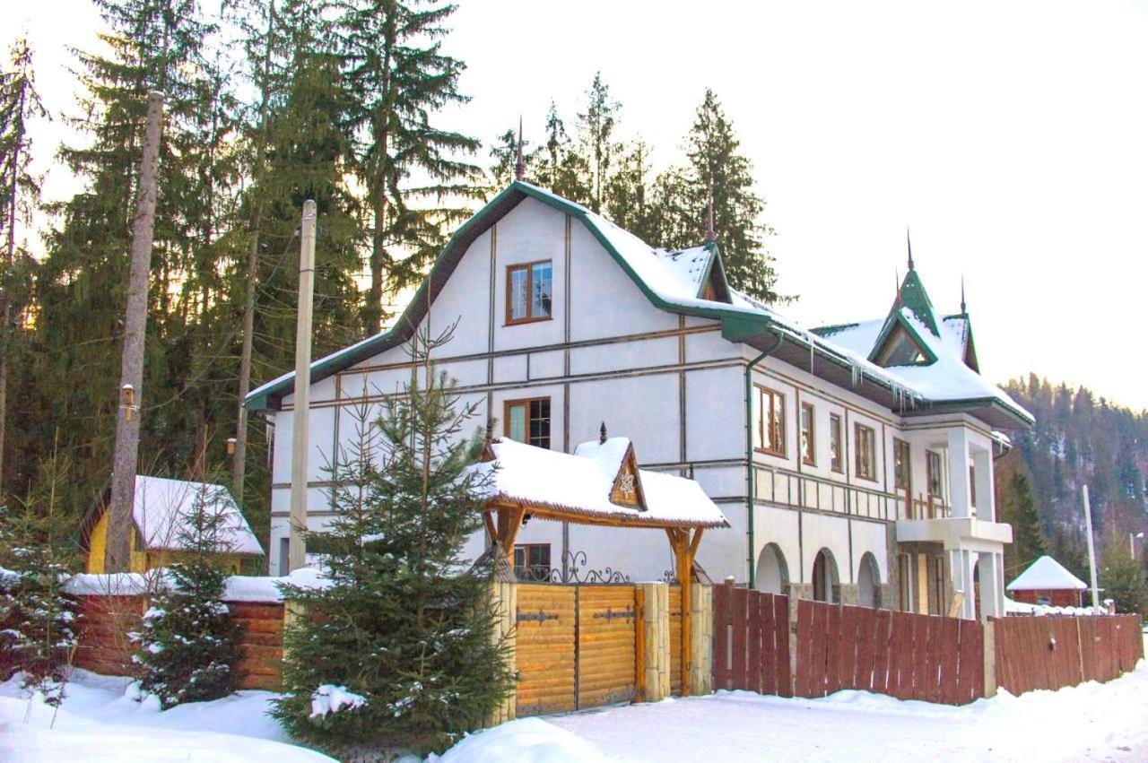 Hotel Galushko 米库利钦 外观 照片