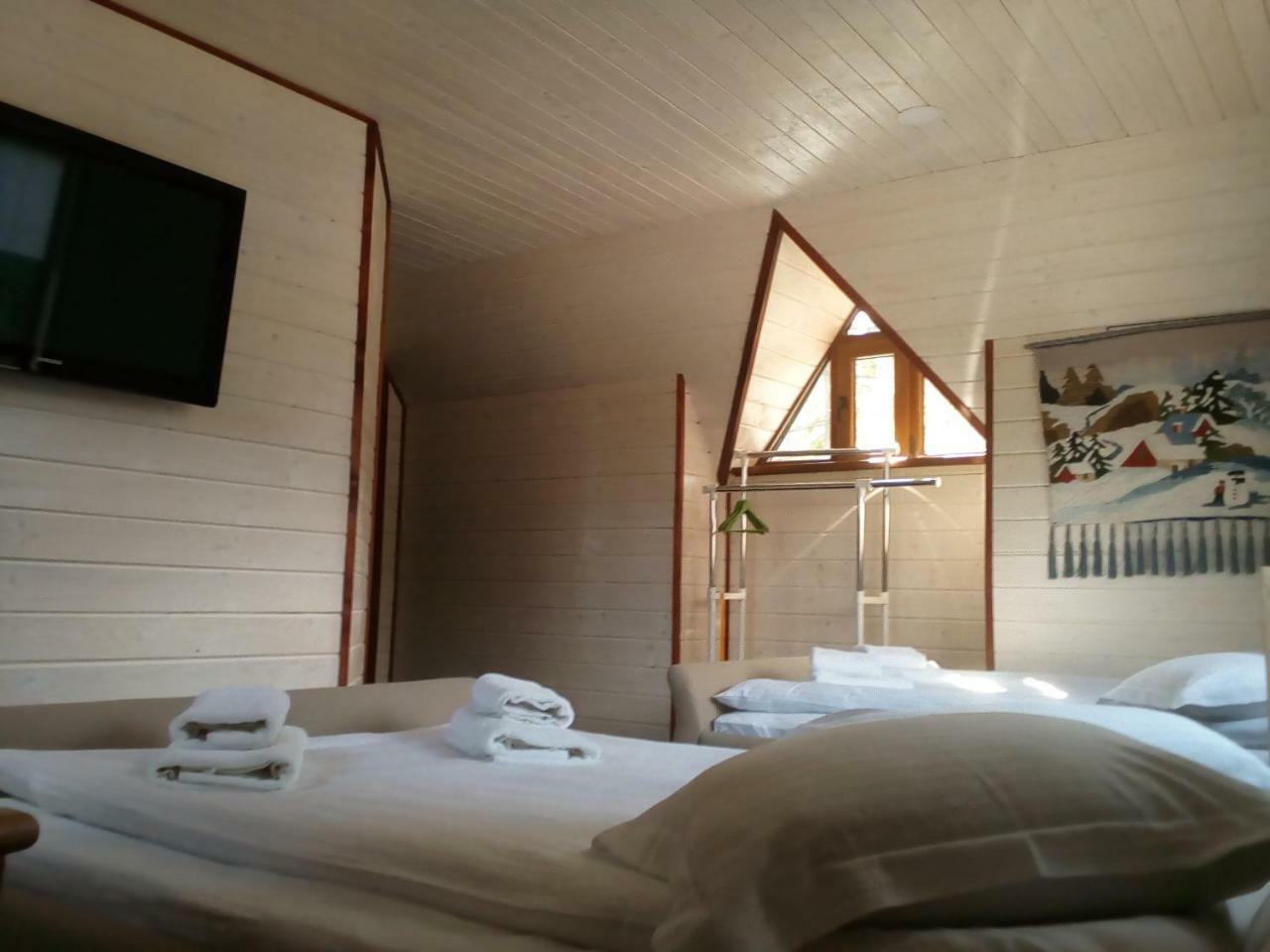 Hotel Galushko 米库利钦 外观 照片
